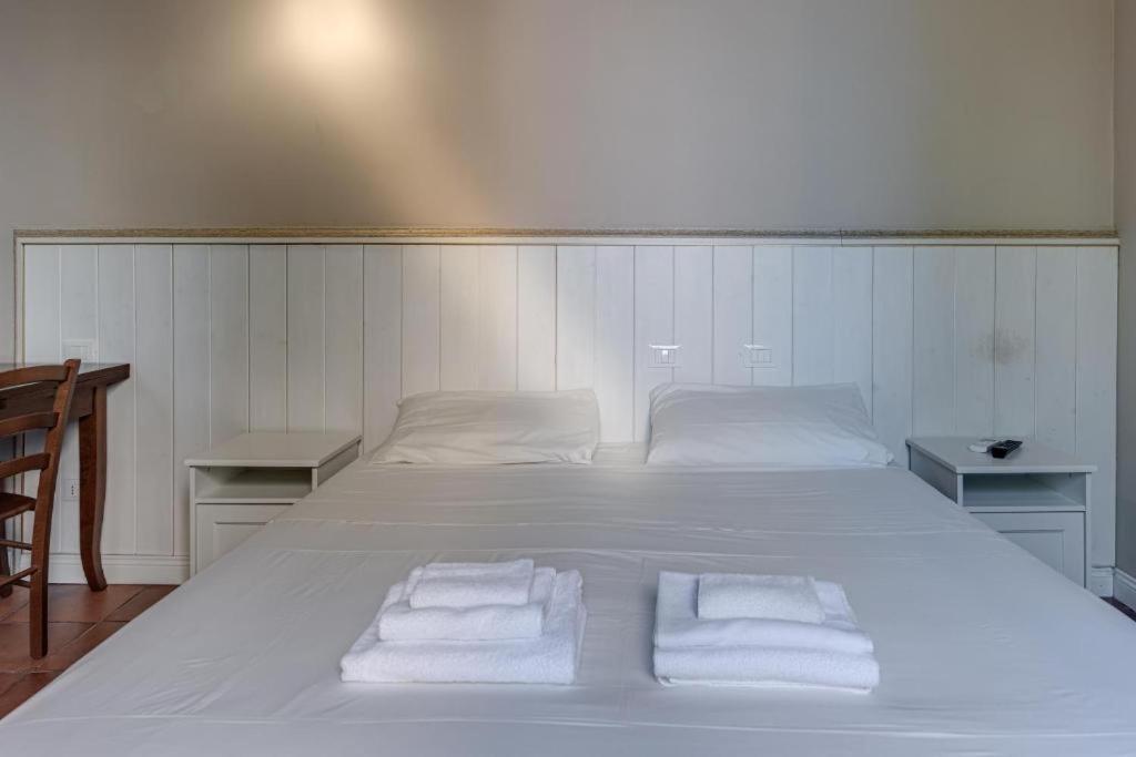 Piazza San Domenico Rooms - Bedinbolognacentro Kültér fotó